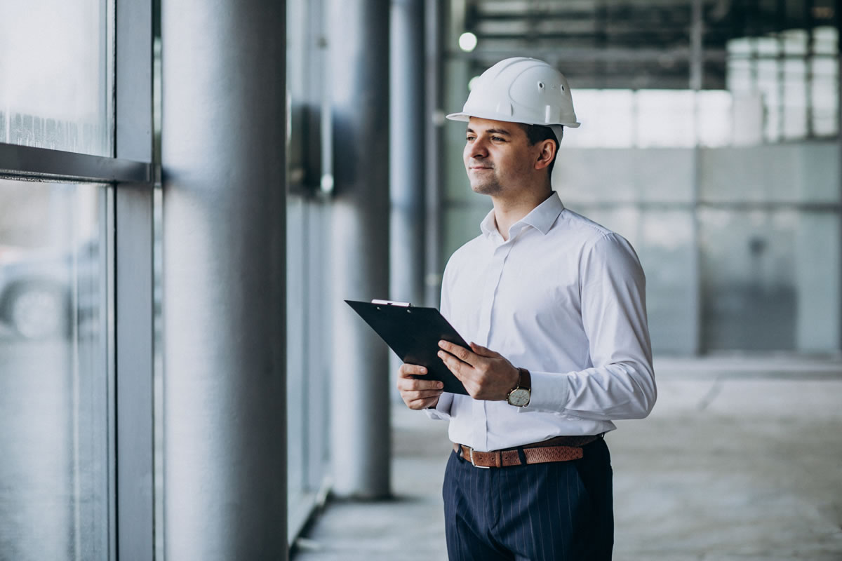 Engineer acting as the Legionella responsible person assessing risk